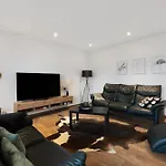 Spanier Apartment *